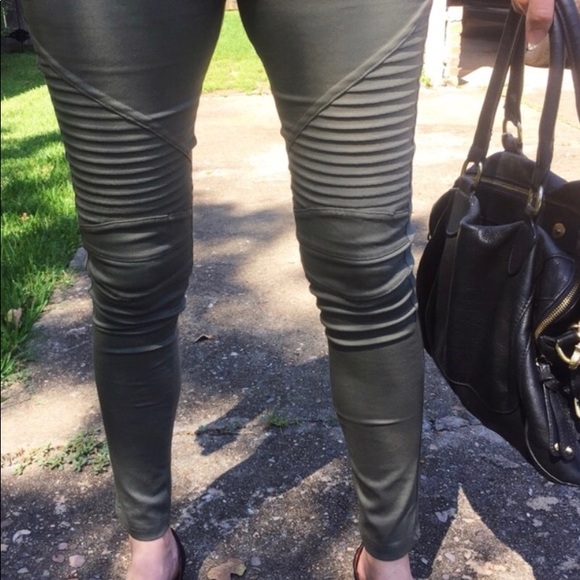 *1 pair left* Olive Green Womens Moto leggings - Picture 2 of 5